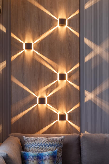 Feature lighting
